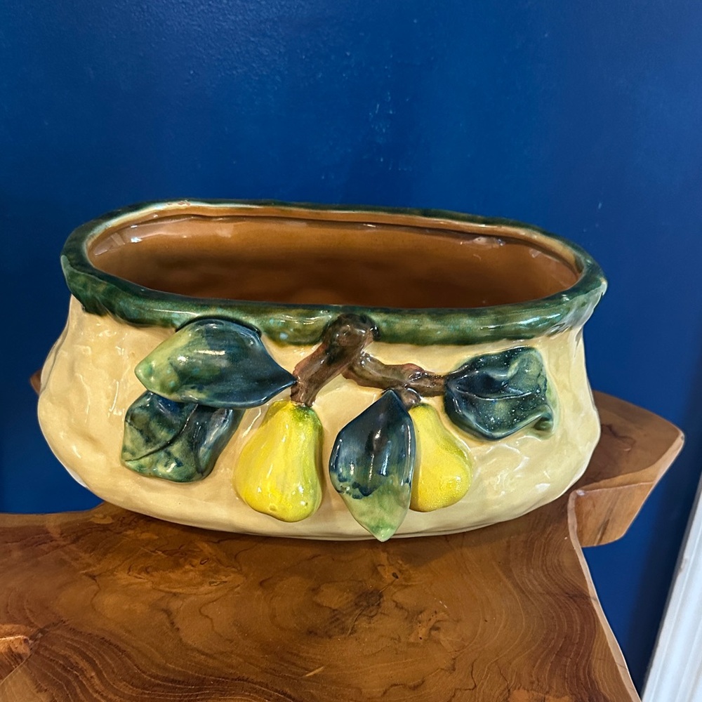 Vintage MCM Majolica Pear Ceramic Hand Crafted Fruit Bowl 15”